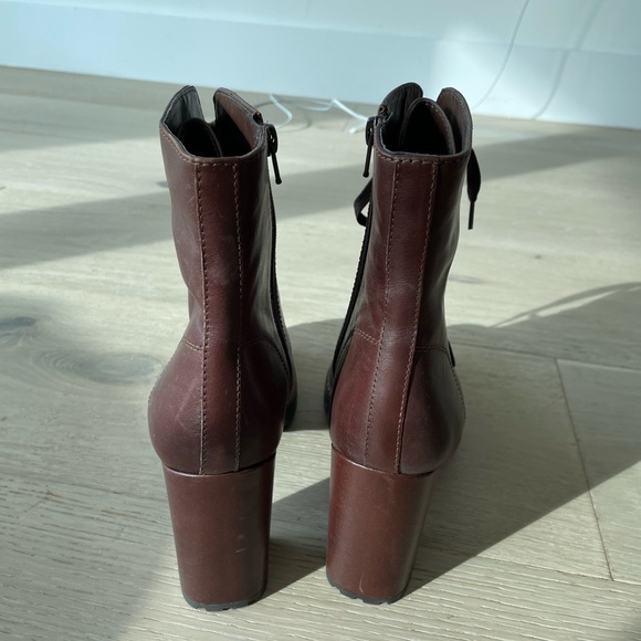 Naturalizer - Picture 3 of 5